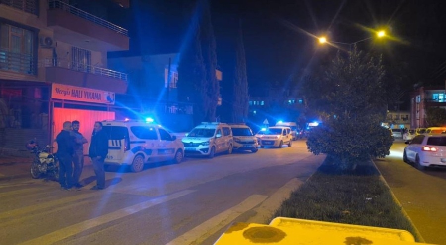 İki grup arasında silahlı kavga: 1'i polis, 4 yaralı