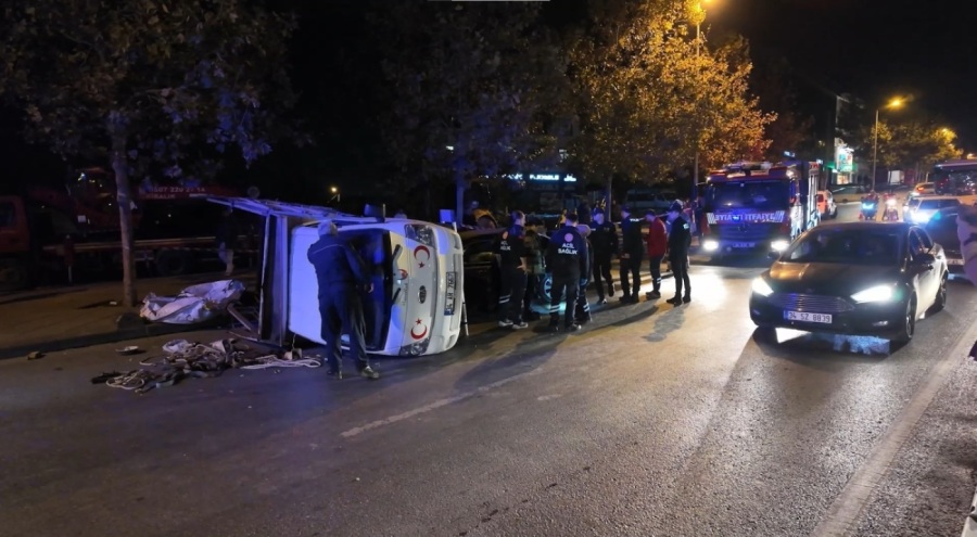 İstanbul'da uyuşturucu etkisindeki sürücü kaza yaptı