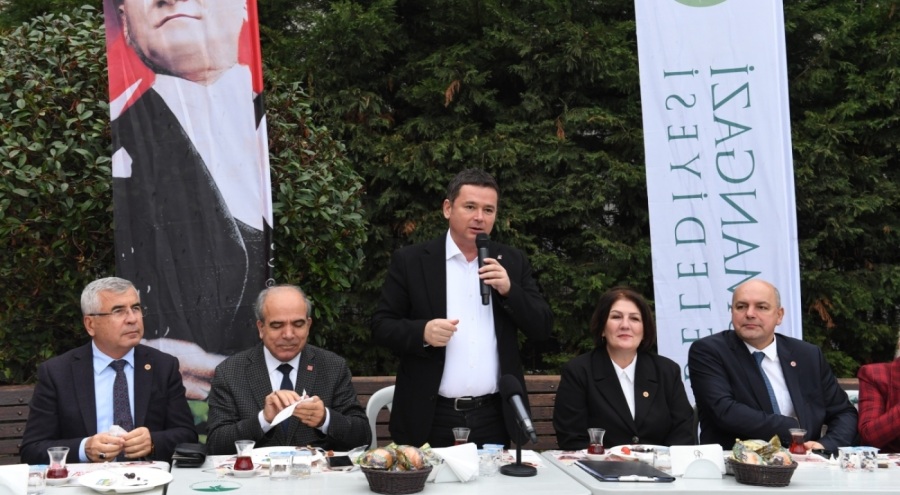 Osmangazi Belediye Başkanı Aydın Yenibağlar Mahallesini ziyaret etti