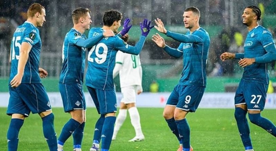 Dzeko tarihe geçti!
