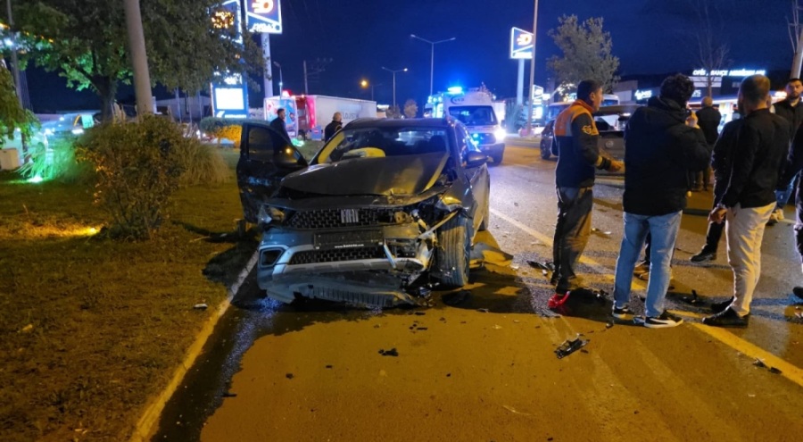 Bursa'daki zincirleme kazada 1 kişi yaralandı