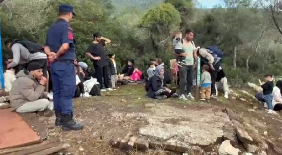 Muğla'da 33'ü çocuk, 74 düzensiz göçmen yakalandı