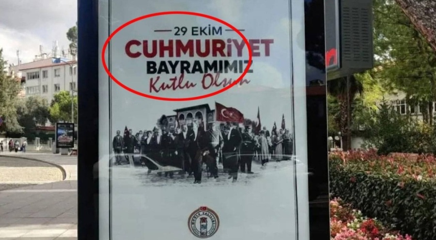 Muğla'da billboard hatası: Valiliğin afişlerinde 'Cumhuriyet' yanlış yazıldı
