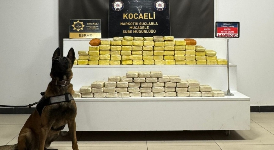 Kocaeli'de bir araçta 46 kilo 840 gram uyuşturucu ele geçirildi