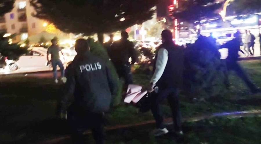 Aksaray'da eski-yeni sevgili kavgası