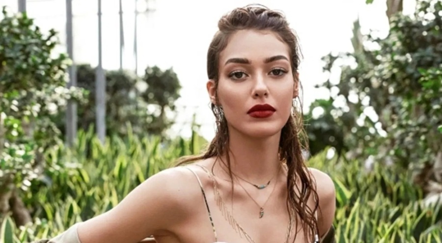 Dilan Çiçek Deniz'den 'Oyunculuk kutsal meslek değil' açıklamasına yanıt