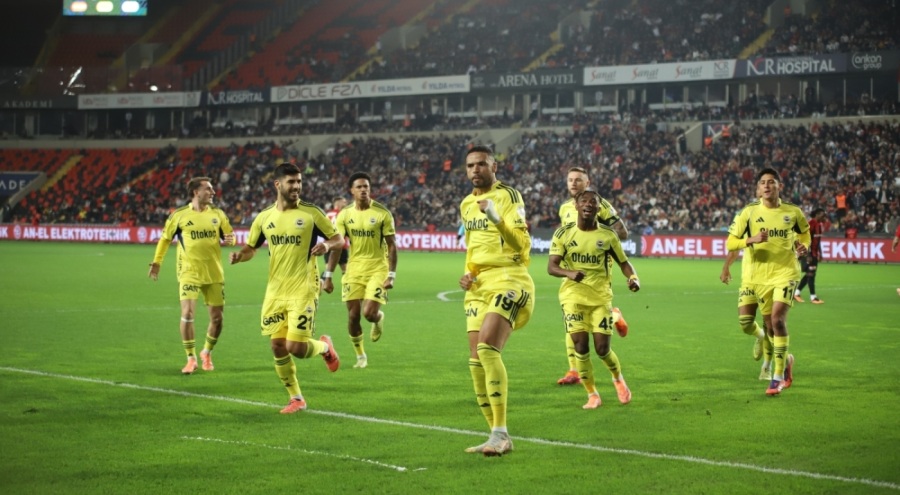 Fenerbahçe, Gaziantep FK'yı üst üste 10. kez yendi