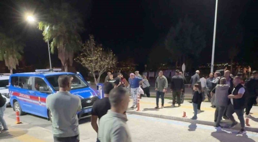Aydın'da aileler arasında bıçaklı kavga: 2 yaralı