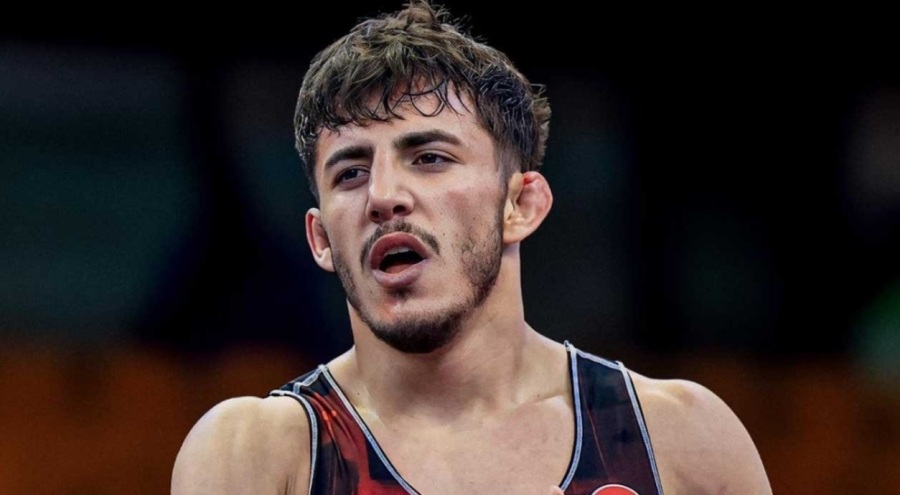 Tolga Özbek Sırbistan'da bronz madalya kazandı