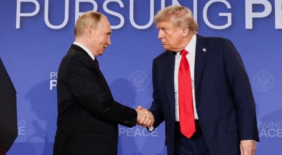 Trump'tan Putin'e denizaltı ile gözdağı!