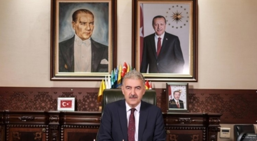 Bursa Valisi Ayyıldız'dan 29 Ekim Cumhuriyet Bayramı mesajı