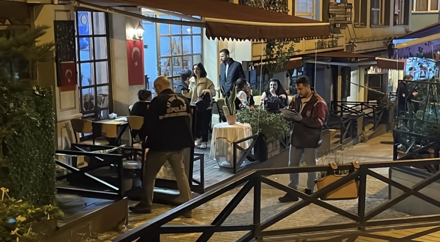 Bursa'da kafeye alınmadığı için 4 kişiyi vuran zanlı yakalandı!