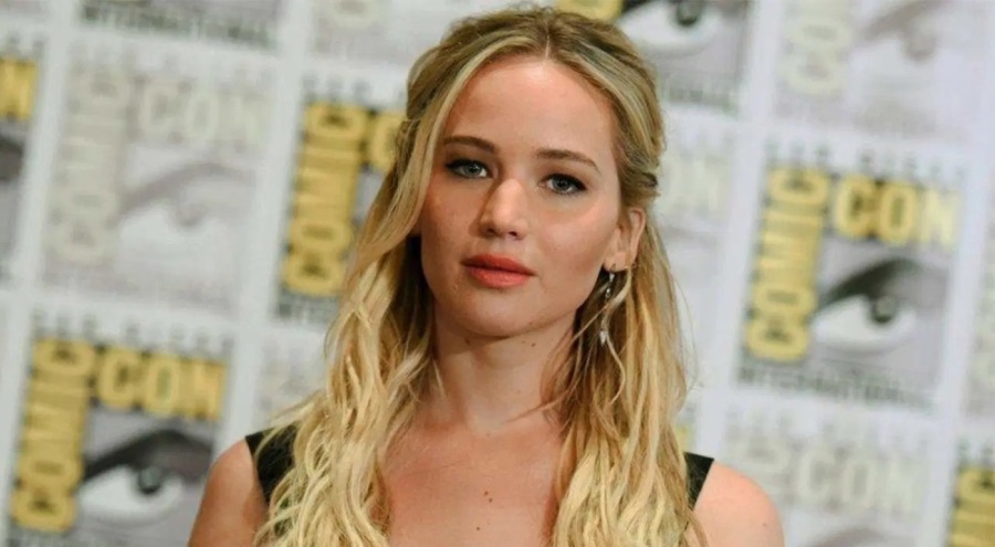 Jennifer Lawrence, meme estetiği yaptıracağını söyledi