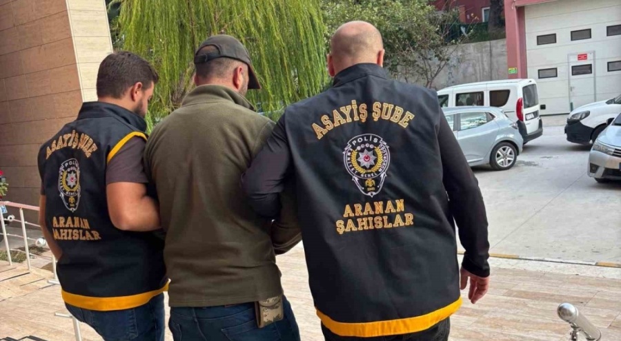 5 yıldır firari olan şahıs Manisa'da yakalandı
