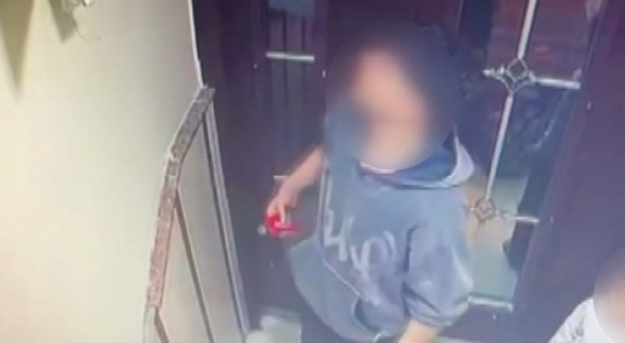 Akılalmaz olay: Önce bir süre bekledi, sonra elindeki aletle...