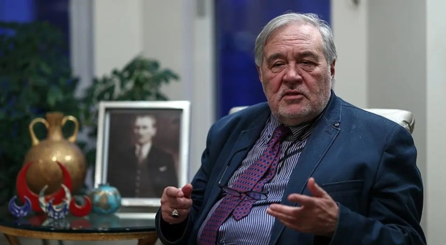 İlber Ortaylı, Cumhuriyet'in ilan belgeselini paylaştı