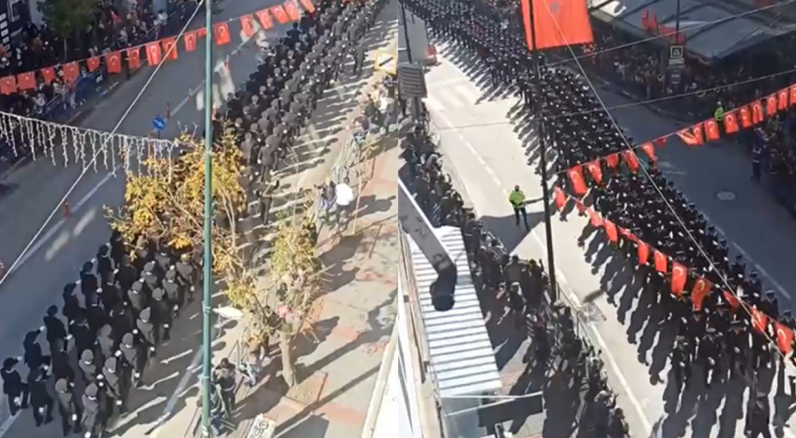 Bursa'da Cumhuriyet Bayramı'nda gururlandıran yürüyüş