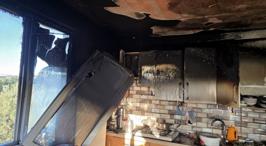 Bursa'da alevlere teslim olan mutfak küle döndü