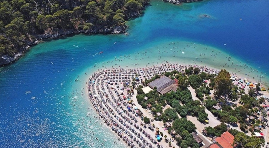 Turizmde 50 milyar dolarlık rekor gelir