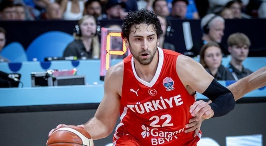 TOFAŞ, Furkan Korkmaz'ı kadrosuna kattı