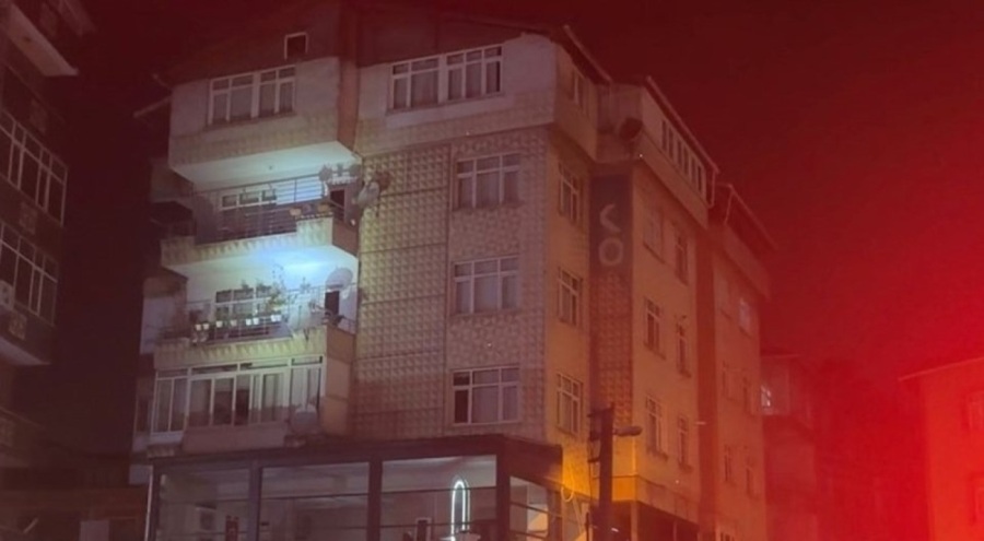 Gebze'de üç bina daha boşaltıldı! Kolonlarında çatlak oluştu