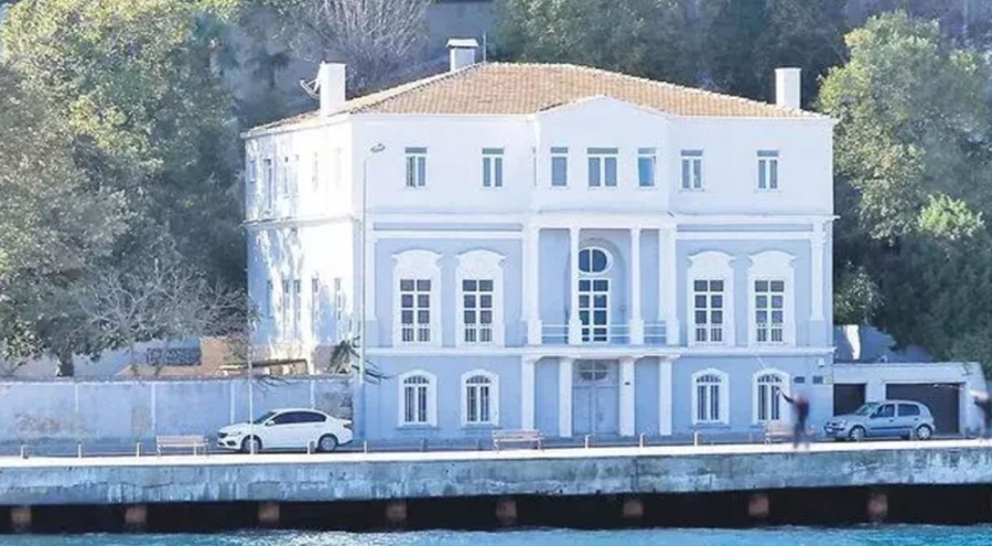 Boğaz'daki 200 yıllık yalı mirasçılara kaldı!