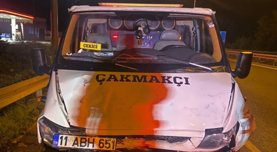 Bursa'da kaza can aldı! Kamyonet hafif ticari araca çarptı