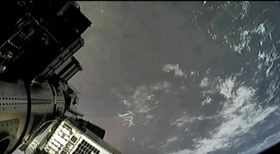 Hindistan, 4 bin 400 kilogram ağırlığındaki en ağır haberleşme uydusunu uzaya fırlattı