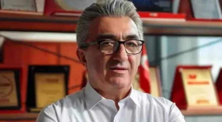 Bayrampaşa Belediyesi'nde tutuklu başkan Hasan Mutlu'nun fotoğrafları kaldırıldı