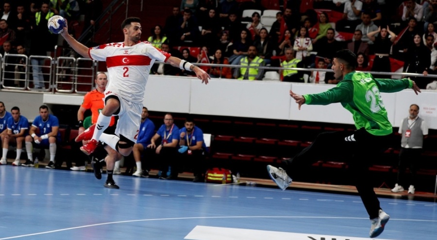 A Milli Hentbol Erkek Milli Takımı, Güney Kıbrıs Rum Kesimi'ni mağlup ederek tur atladı