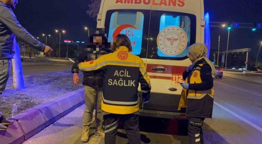 Kayseri'de sabah saatlerinde intihara kalkışan şahıs refüjde yatarken bulundu