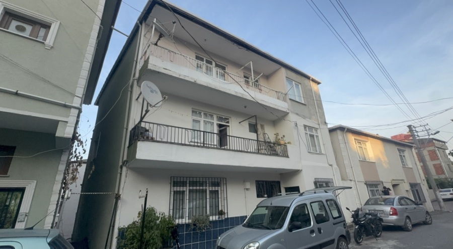 Kocaeli'de bir bina daha boşaltıldı!