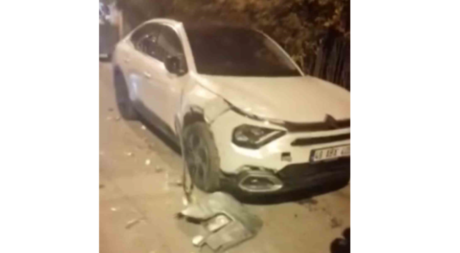 Alkollü sürücü 5 araca çarparak kaçtı