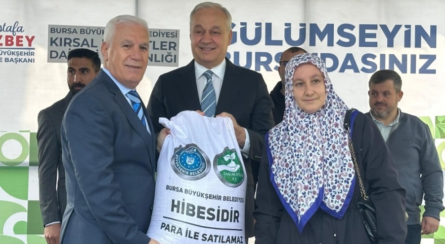 Bursa Büyükşehir Belediyesi'nden çiftçilere 47 ton buğday tohumu desteği