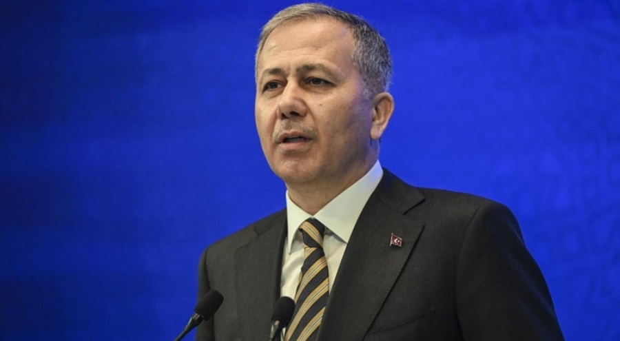 Bakan Yerlikaya duyurdu: Trafik güvenliğini hiçe sayan sürücü yakalandı