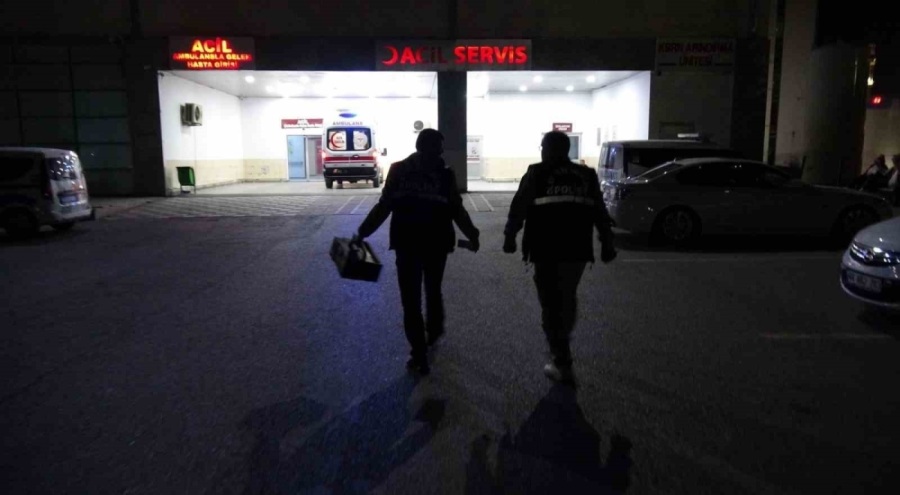 Malatya'da silahla oynayan şahıs kendini yaraladı