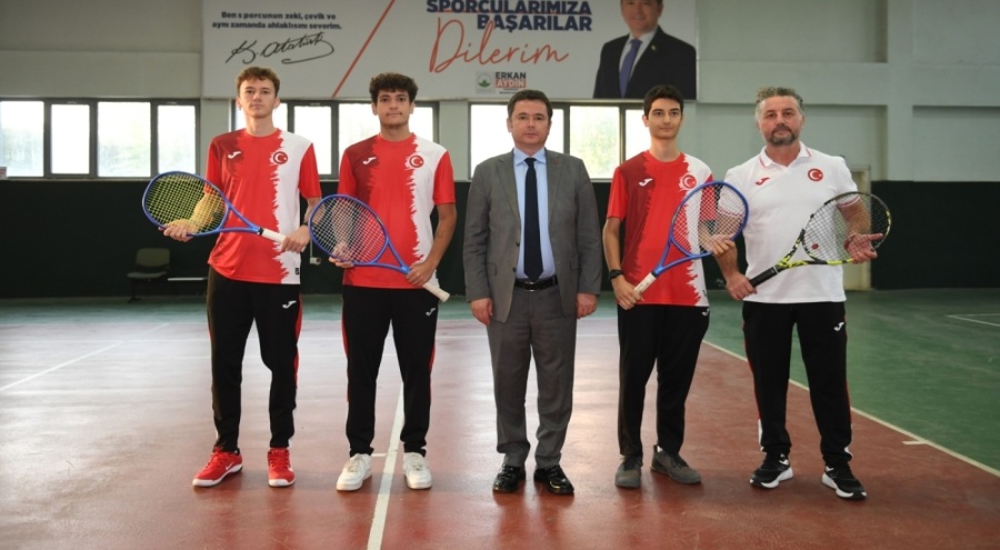 Osmangazili tenisçilerin hedefi Tokyo'da altın madalya