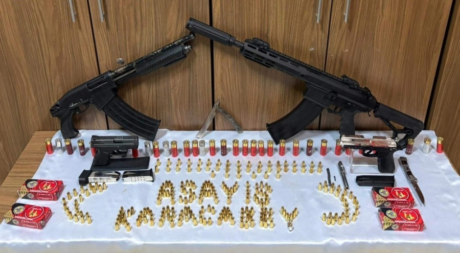 Bursa Karacabey'de silah satıcılarına operasyon