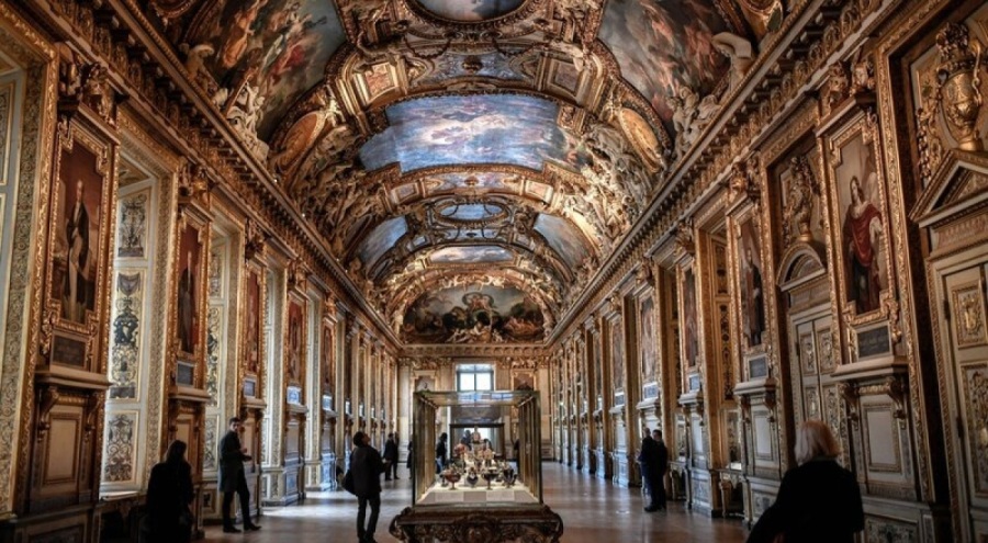 Louvre Müzesi soygununun baş şüphelisi Youtuber çıktı!