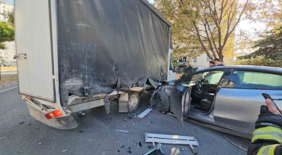 Kayseri'de hız denemesi kazayla bitti