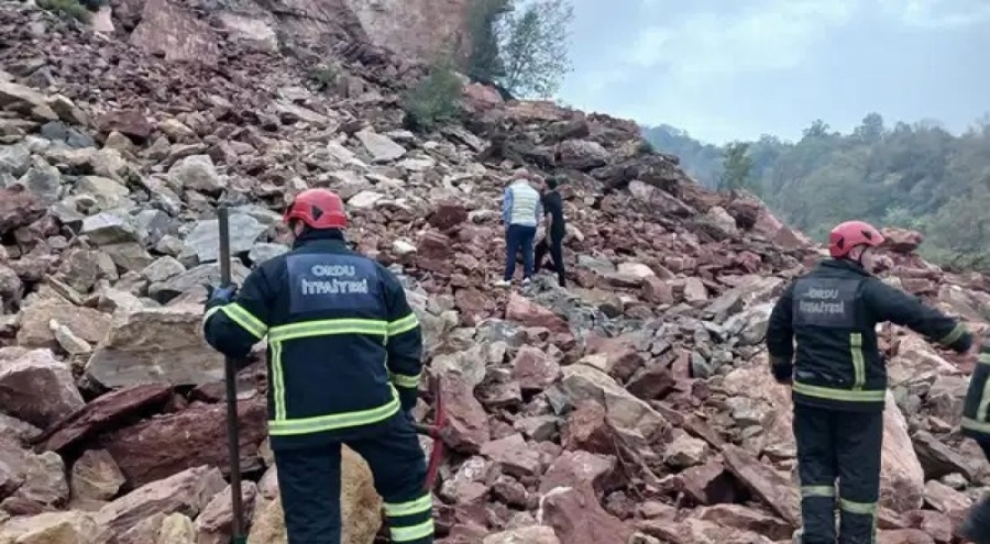Taş ocağı şantiyesinde göçükten acı haber geldi
