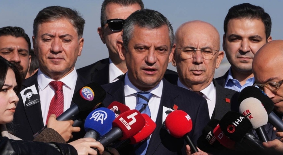 Özgür Özel'den AYM'nin kararına uyulmamasına tepki: Anayasasızlaştırma sürecinde eşik atlandı!