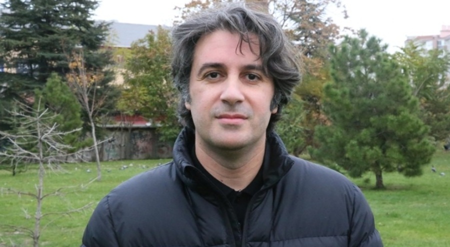 Ünlü profesörün hesabına yanlışlıkla milyonlar yattı