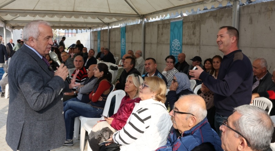 Nilüfer Belediye Başkanı Özdemir 30 Ağustos Zafer Mahallesi'ni ziyaret etti