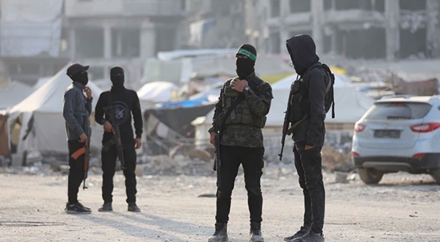 Hamas, İsrailli bir esirin cesedini Kızılhaç'a teslim etti