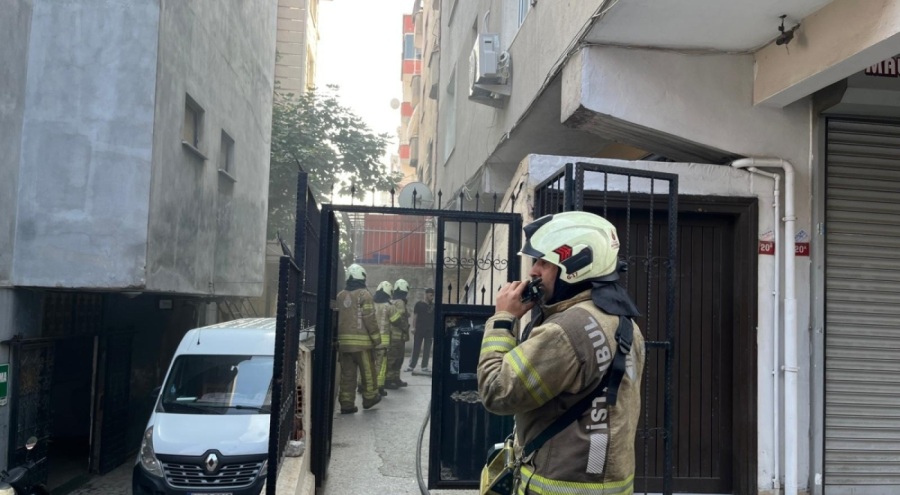 İstanbul'da 7 katlı binada çıkan yangın söndürüldü