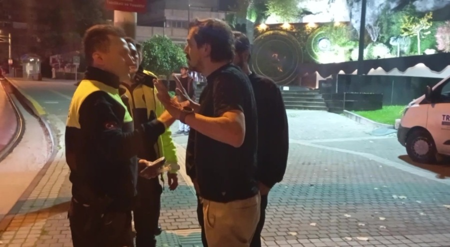 Bursa'da polisten kaçmaya çalışan alkollü sürücü 63 bin 911 TL ceza yedi