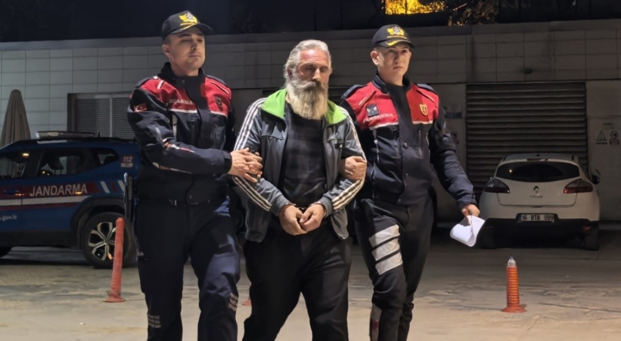 Bursa'da pazarda uyuşturucu satarken yakalandı