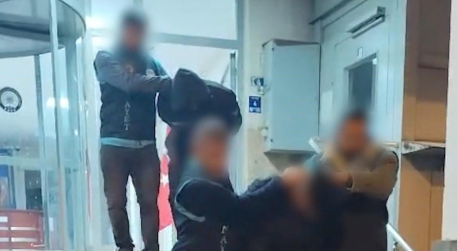 Kız meselesinden çıkan cinayette 5 şüphelinin 3'ü tutuklandı