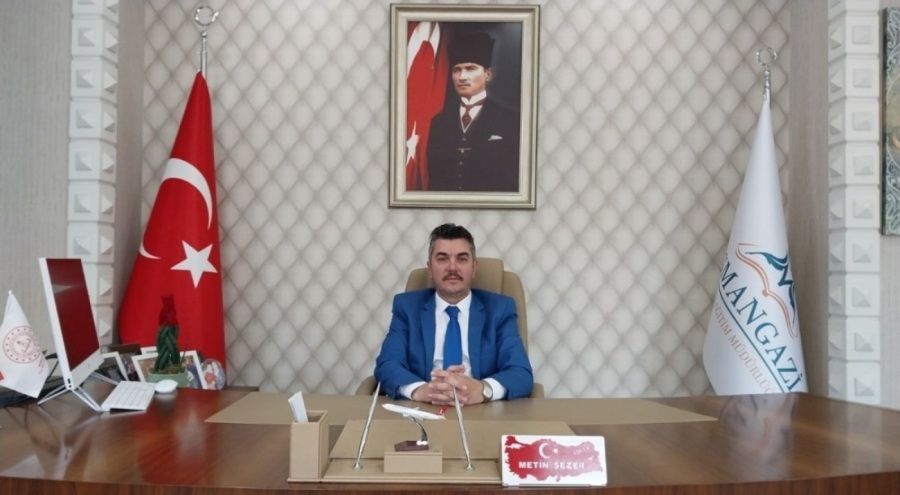 Bursa Osmangazi İlçe Milli Eğitim Müdürü Sezer'den 10 Kasım Atatürk'ü Anma Günü mesajı